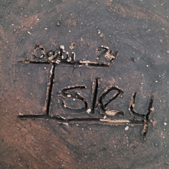 Vintage - 1974 Green and‎ White Salt Glaze Red Ware Signed Bowl - Picture 4 of 4